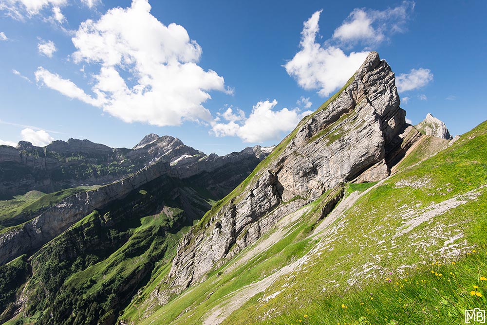 Hügel und Berge Alpsteingebiet Appenzellerland Schweiz