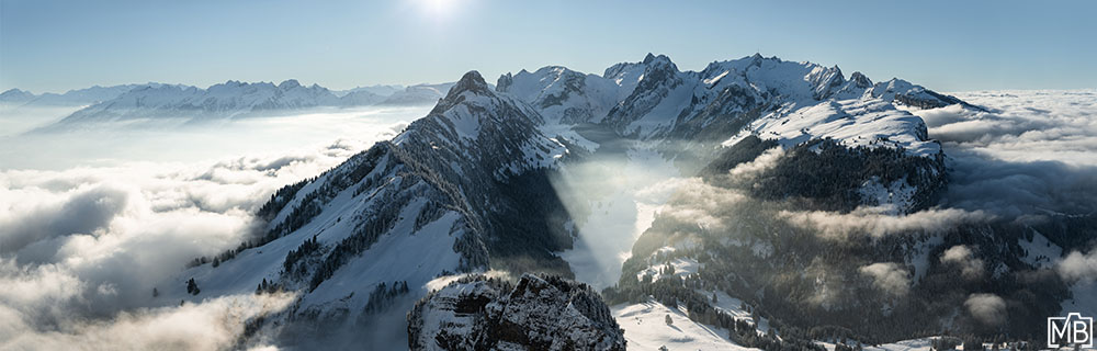 Panorama Winter Winterlandschaft Alpstein Säntis Stauberen Hoher Kasten Ebenalp St. Gallen Appenzellerland Schweiz Sonnenuntergang